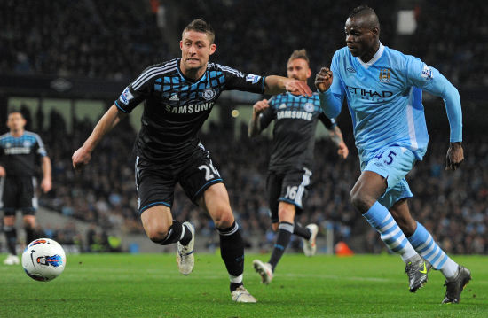 使他们在五 使他们在五